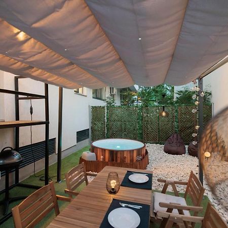 Downtown Hidden Garden With Jacuzzi In Bucharest Apartment Ngoại thất bức ảnh